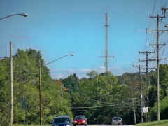 Newark NYSEMO tower from half mile away.JPG (1341031 bytes)